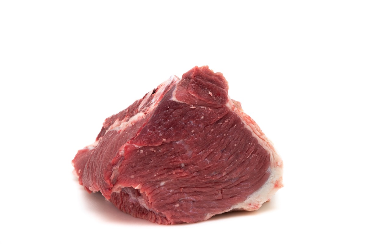 Pecho con hueso de novillo